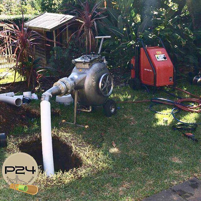 Pipe relining and drain repair work in Sydney