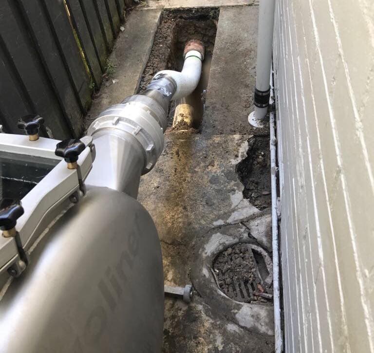 Pipe relining and drain repair work in Sydney