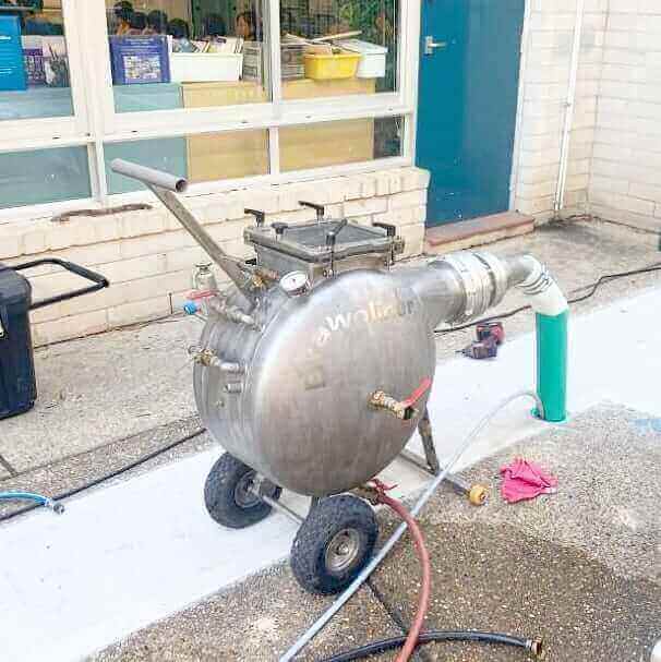 Pipe relining and drain repair work in Sydney